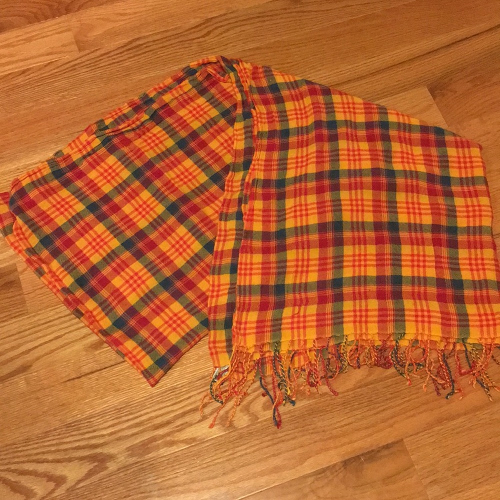 Gap Scarf